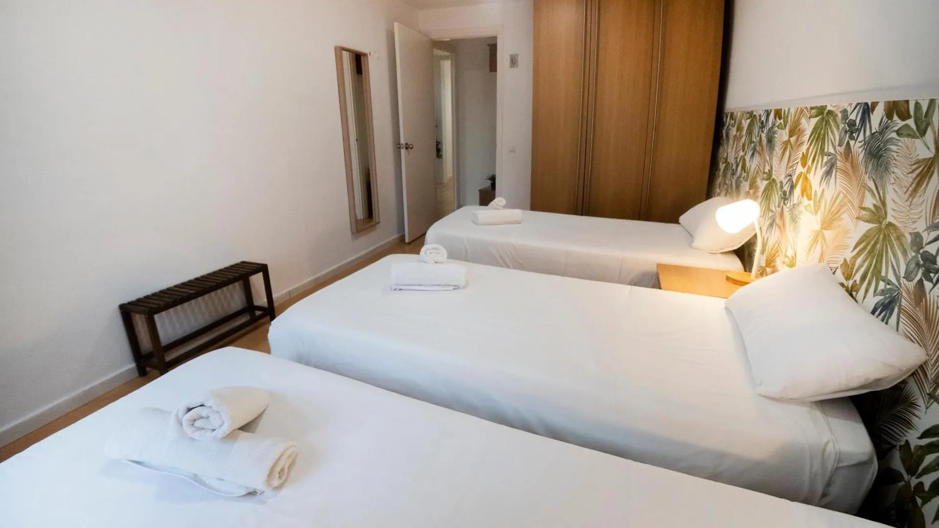 Be Barcelona Plaza Catalunya Apartment Spain